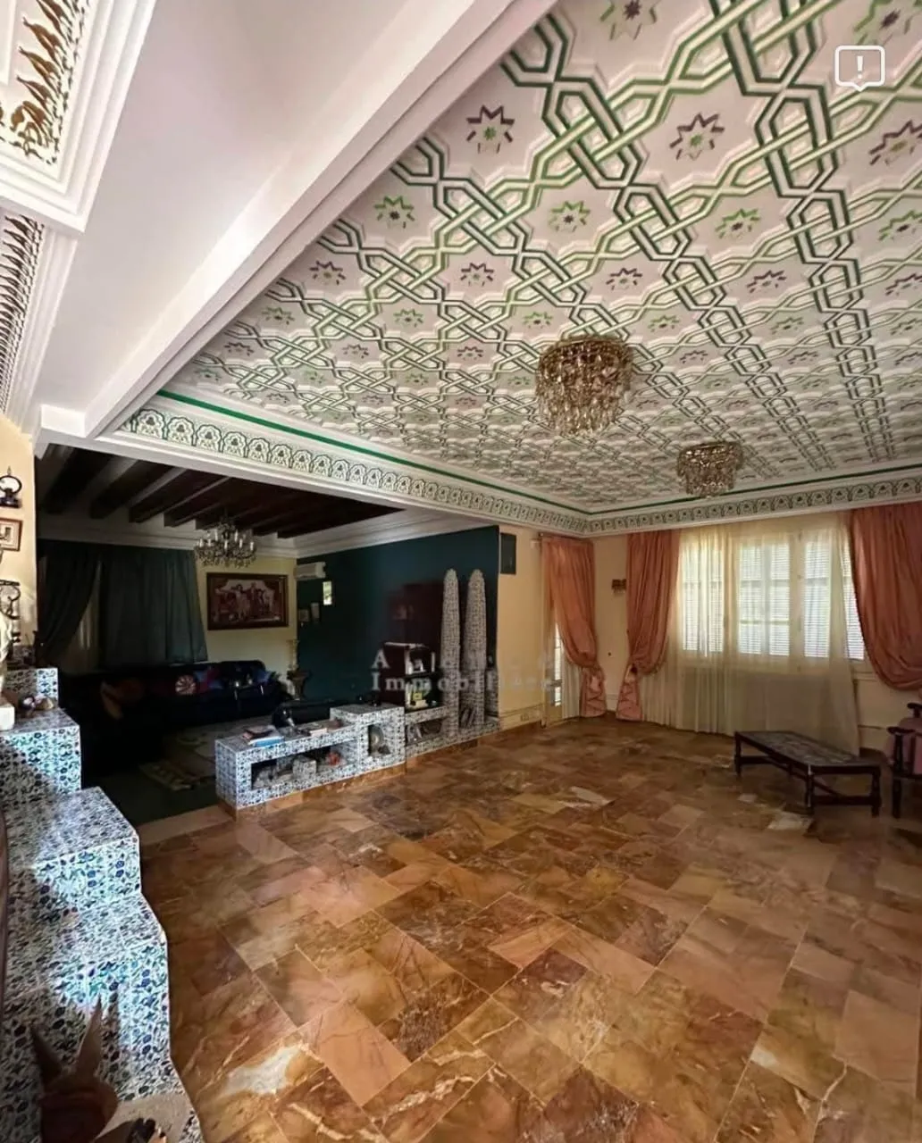 À VENDRE – Magnifique Villa 4000 m² terrain à Chatt Mariem coté mer et sur la route touristique