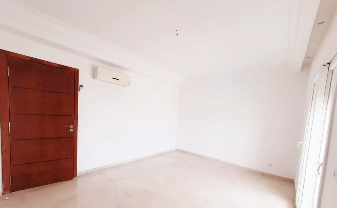 A louer appartement s+2 à Sahloul 4