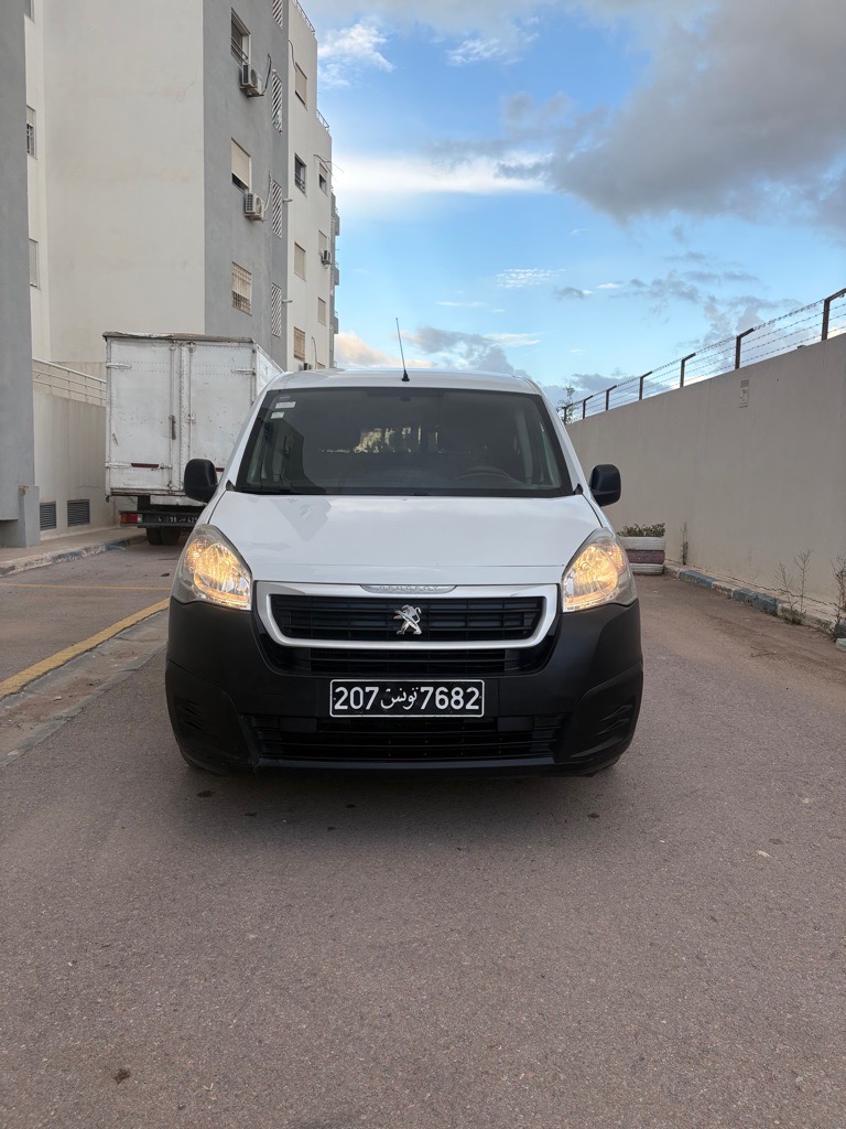 Peugeot partner B9