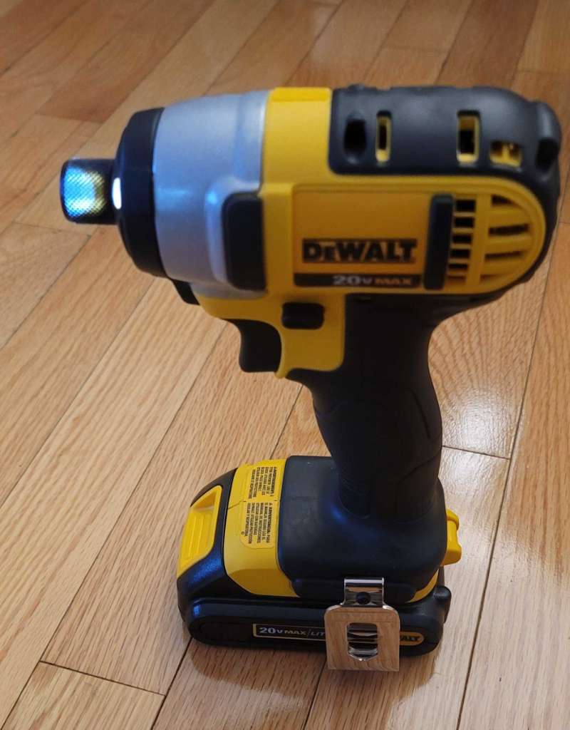 Perseuse,Viseuse Dewalt NEUF DANS LA BOITE 