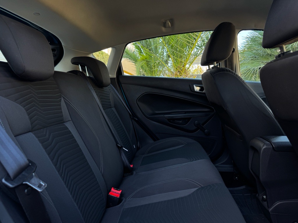 FORD FIESTA Titanium 2