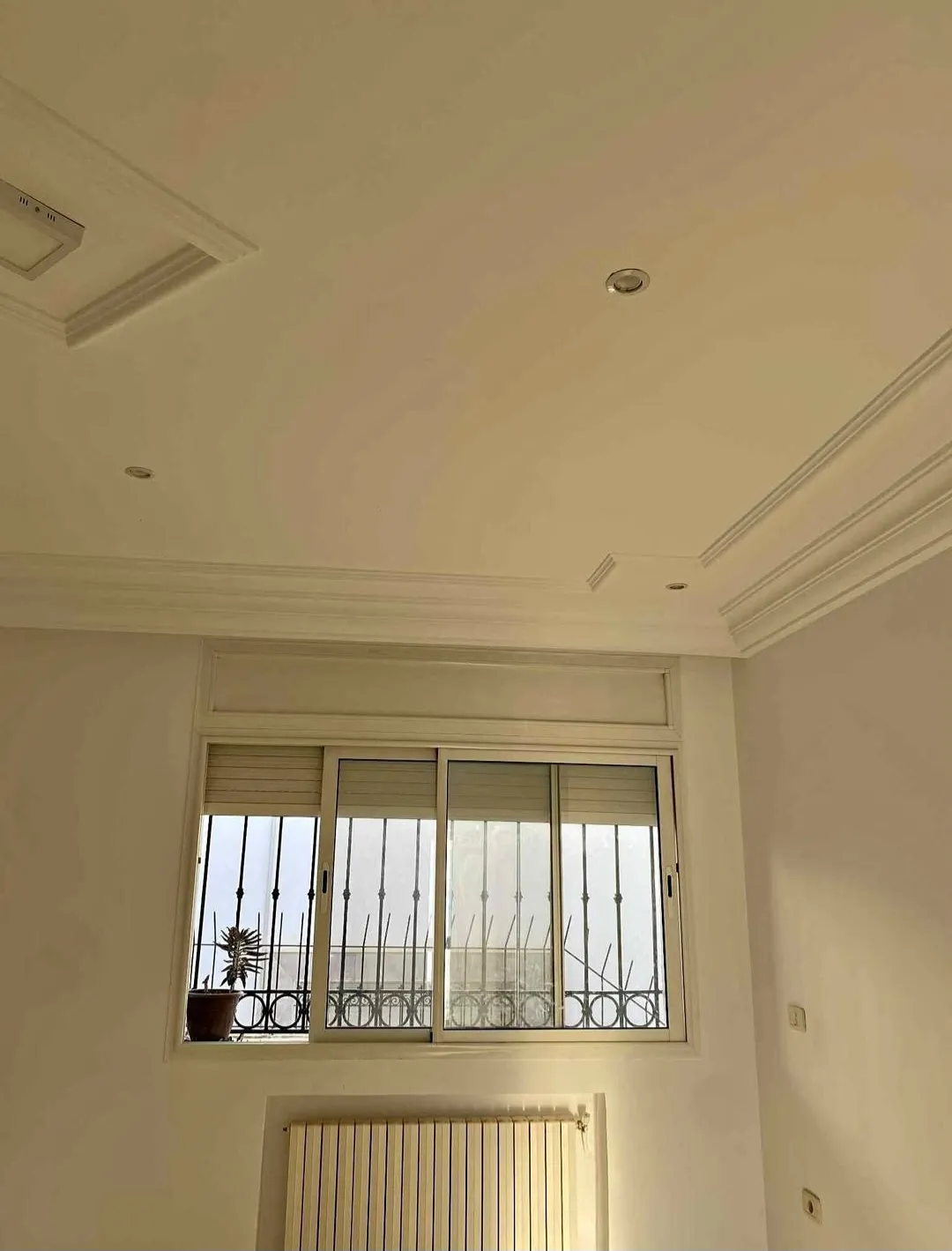 Location S2 vide à El Manar 1