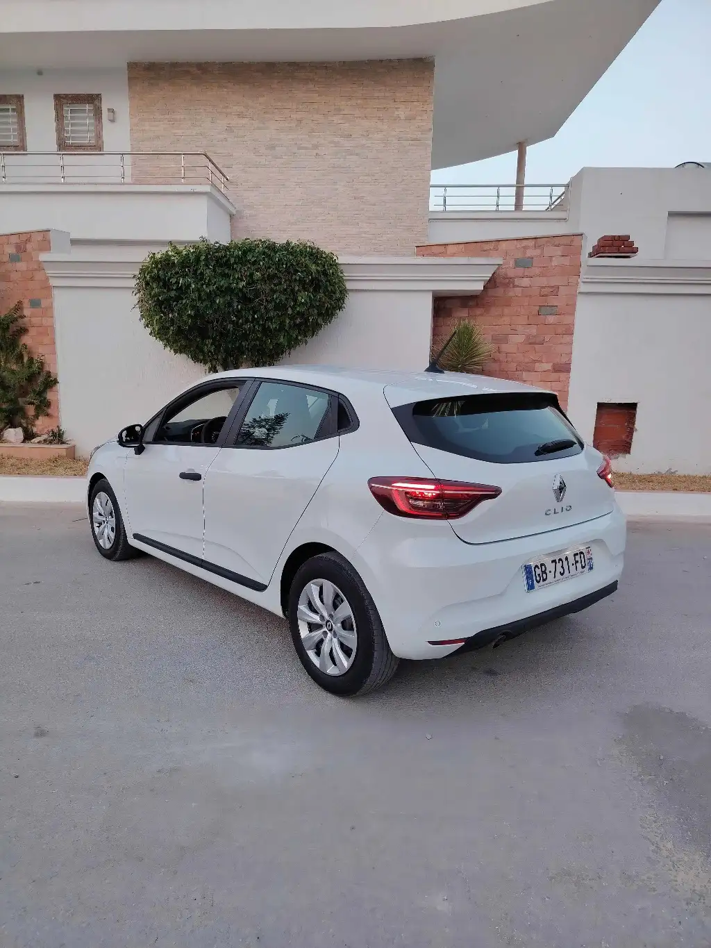 CLIO 5 LIMITED