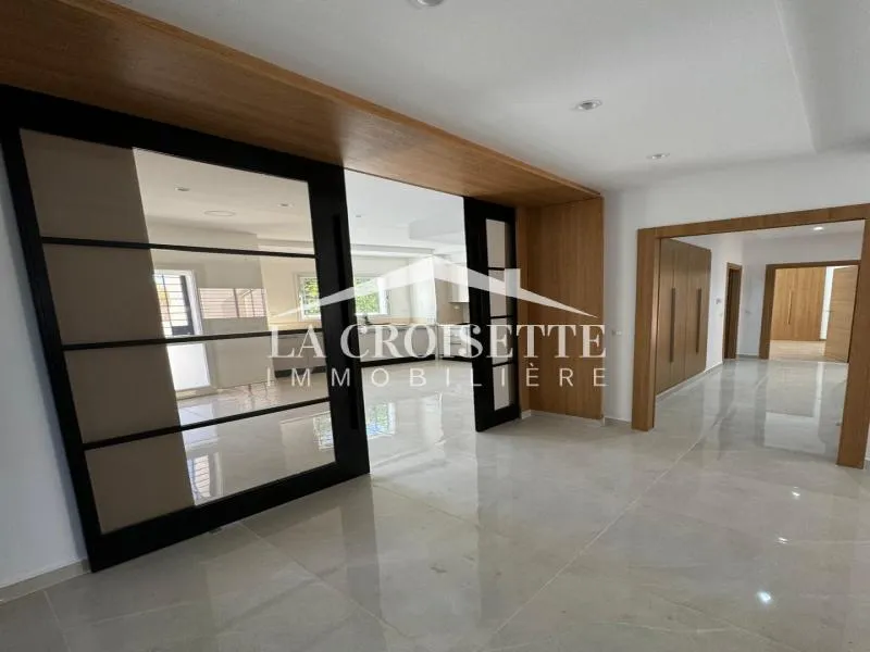 Appartement S+3 aux Jardins de Carthage MAL0682