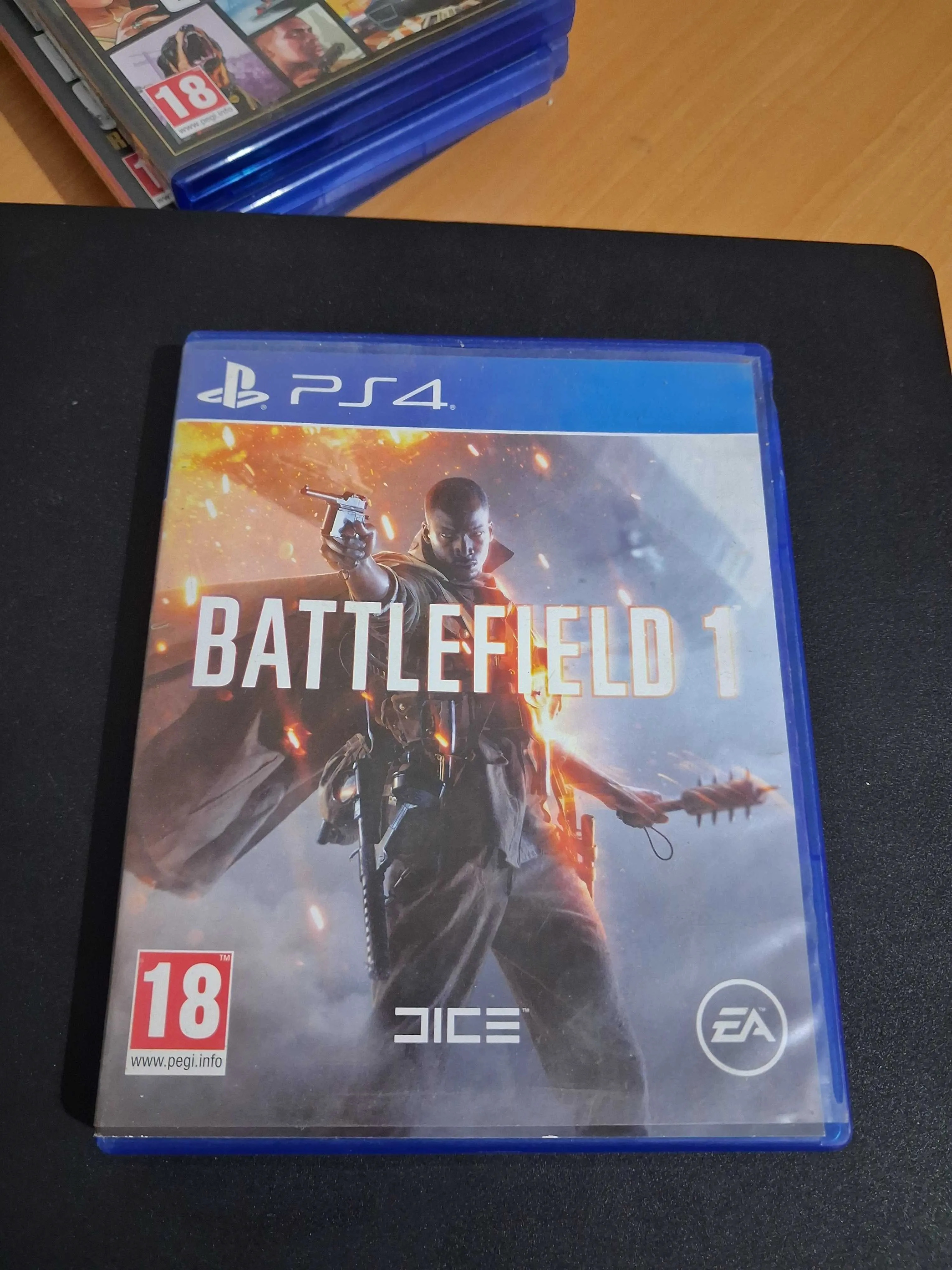 PS4 SLIM 1tr
