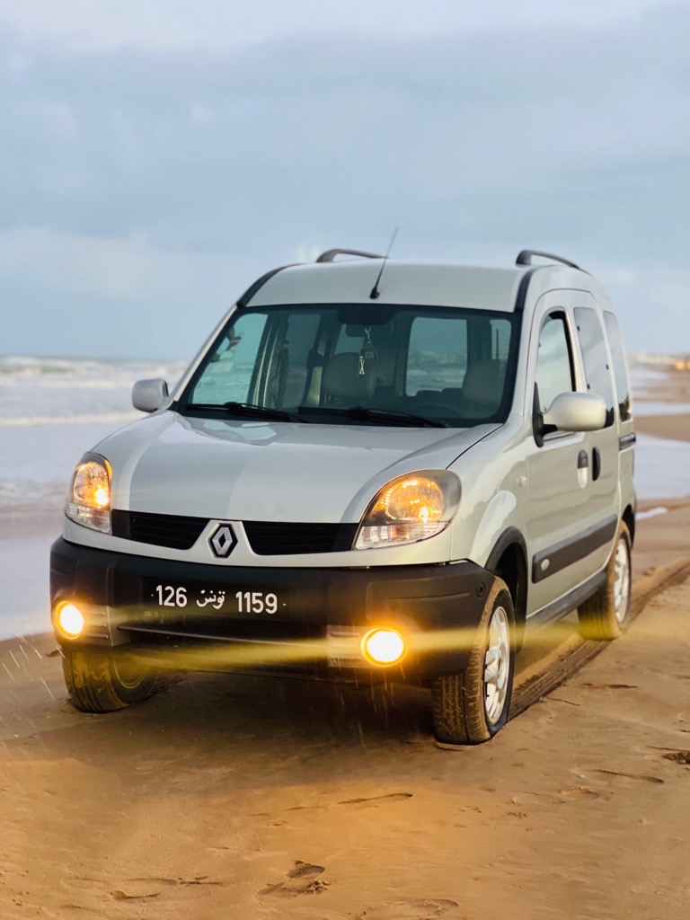 RENAULT KONGOO 4X4