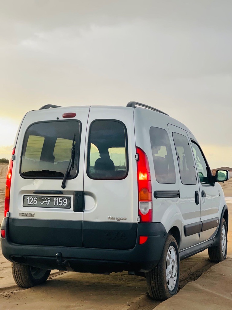RENAULT KONGOO 4X4