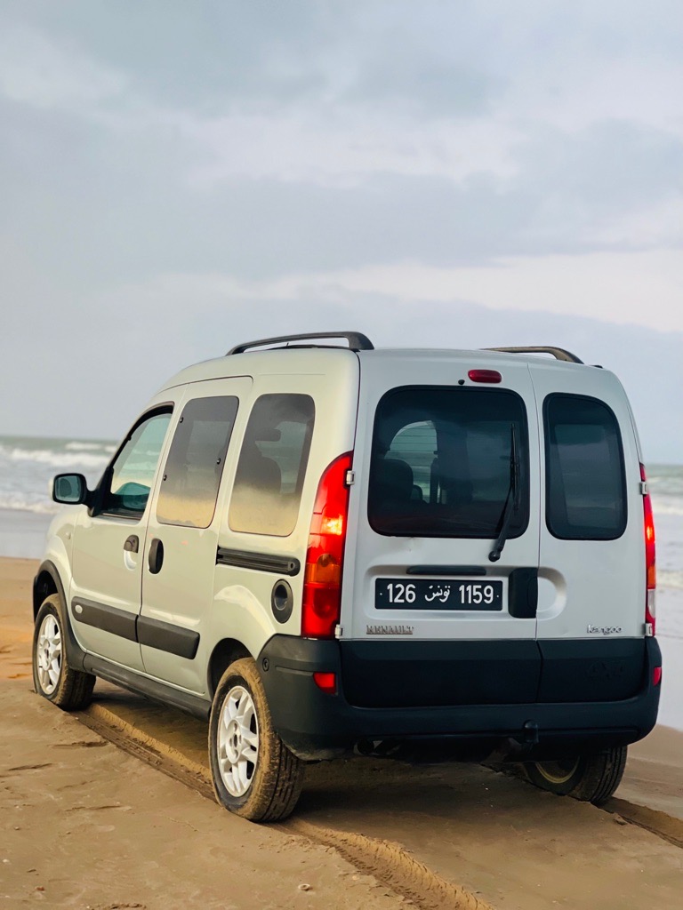 RENAULT KONGOO 4X4
