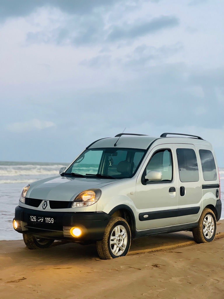 RENAULT KONGOO 4X4