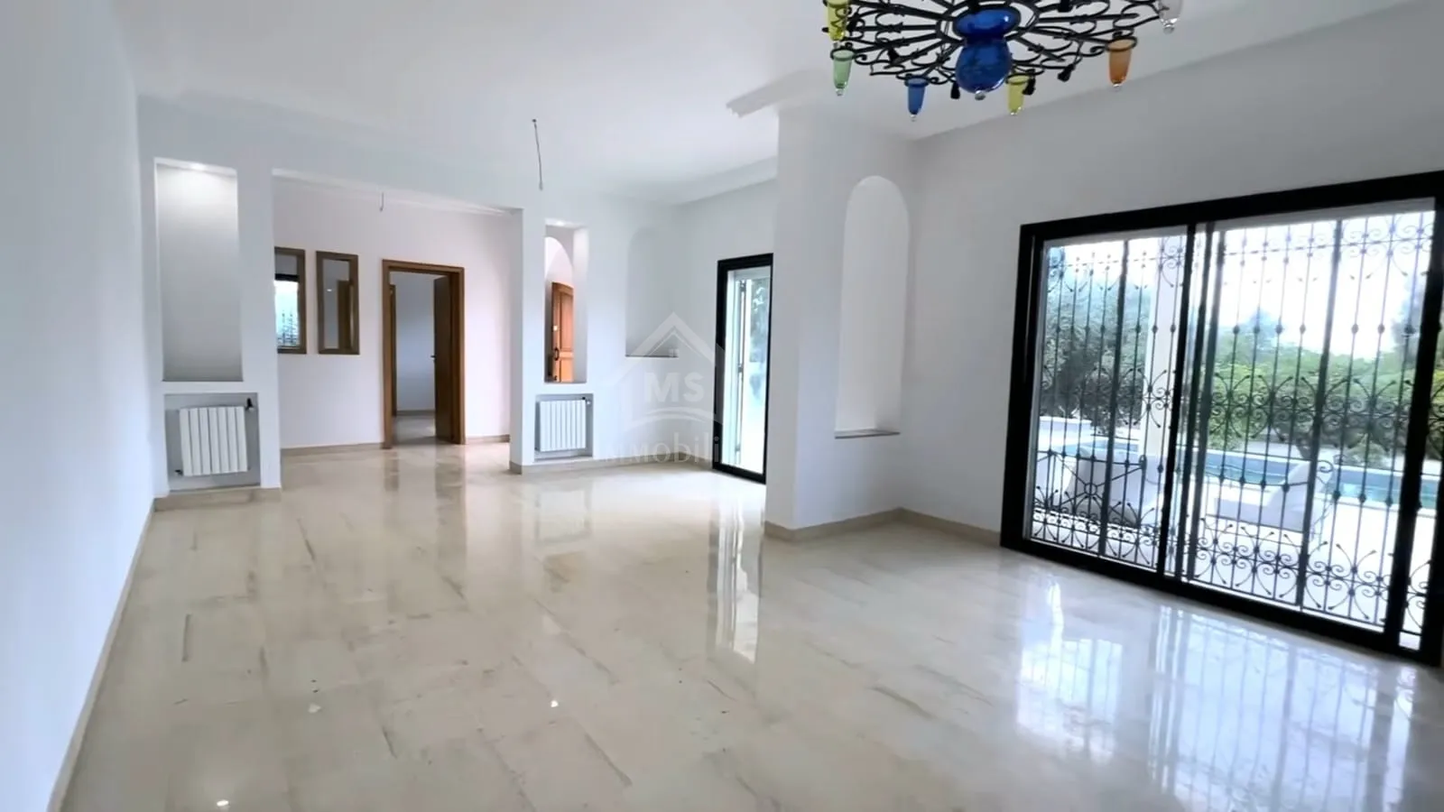 Charmante villa avec piscine à vendre à hammamet 51355351