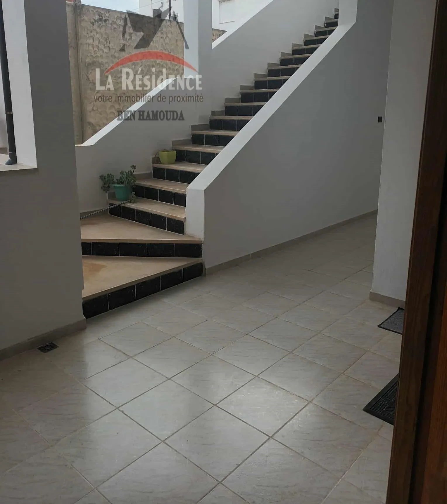 Appartement s+2 au début de la corniche , hay saha Bizerte