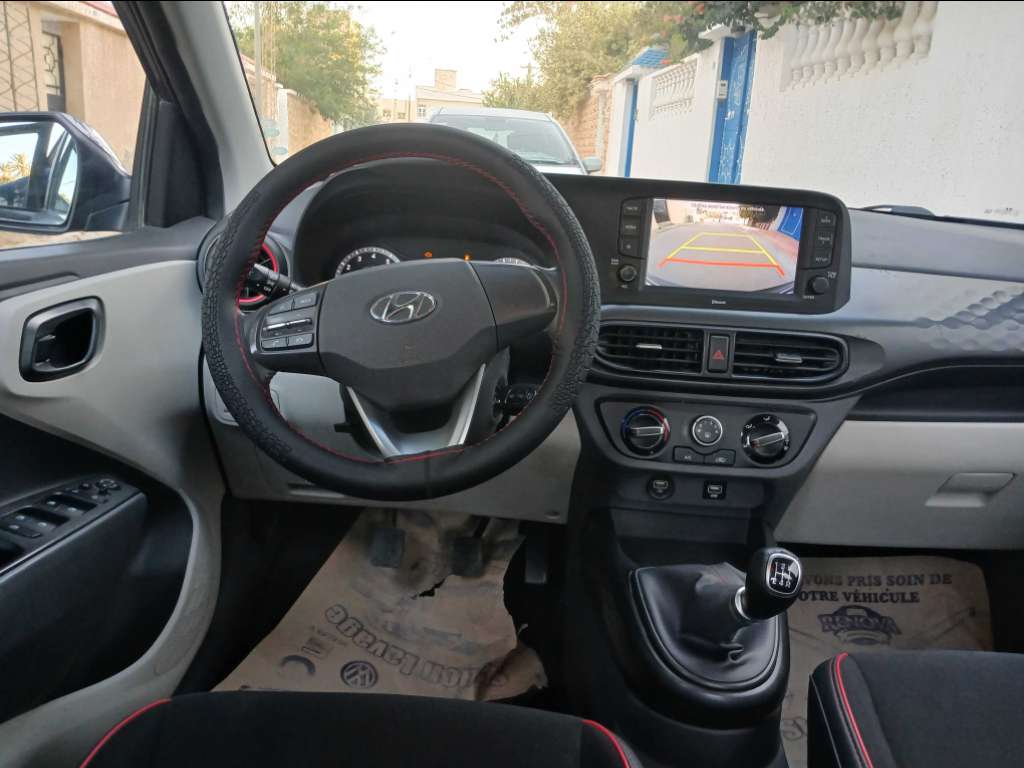 HYUNDAI GRANDE i10 ESSENCE Tel 23472139 