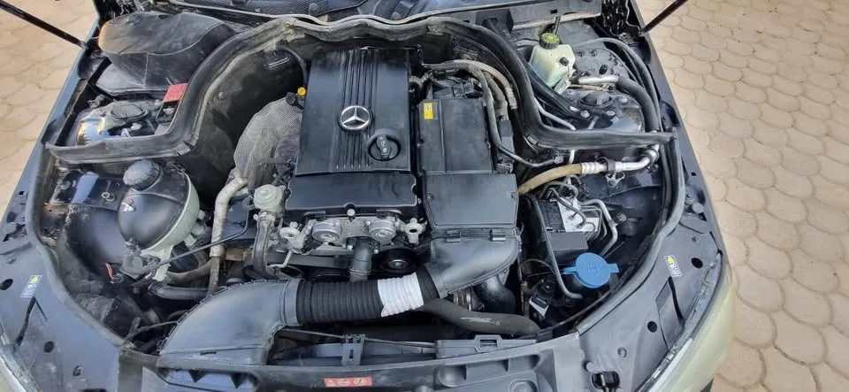 Mercedes-Benz C180 (W204) للبيع