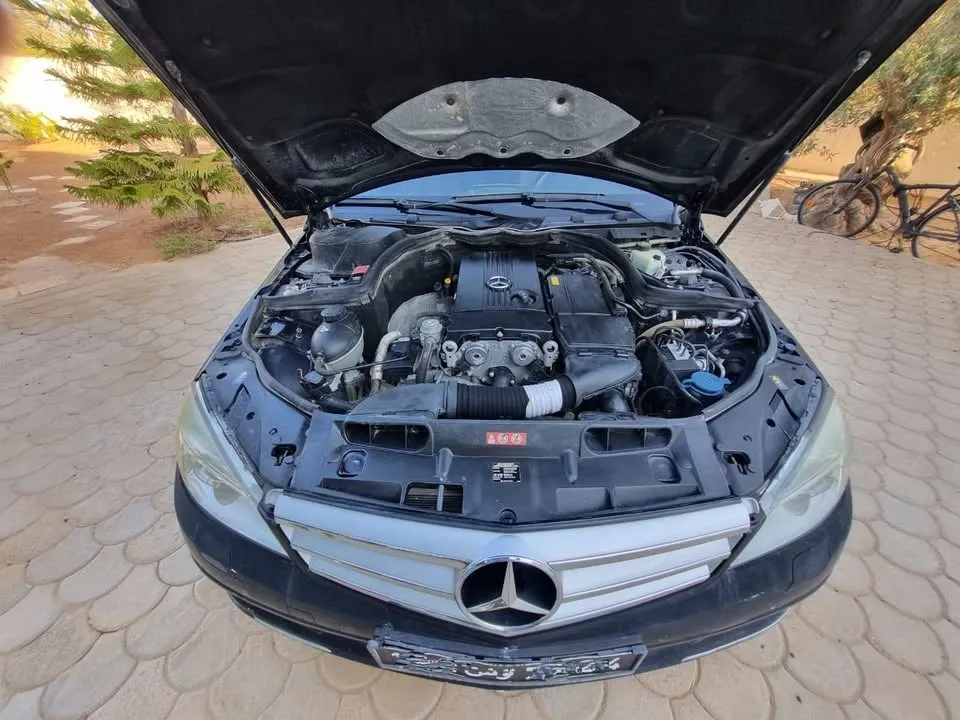 Mercedes-Benz C180 (W204) للبيع