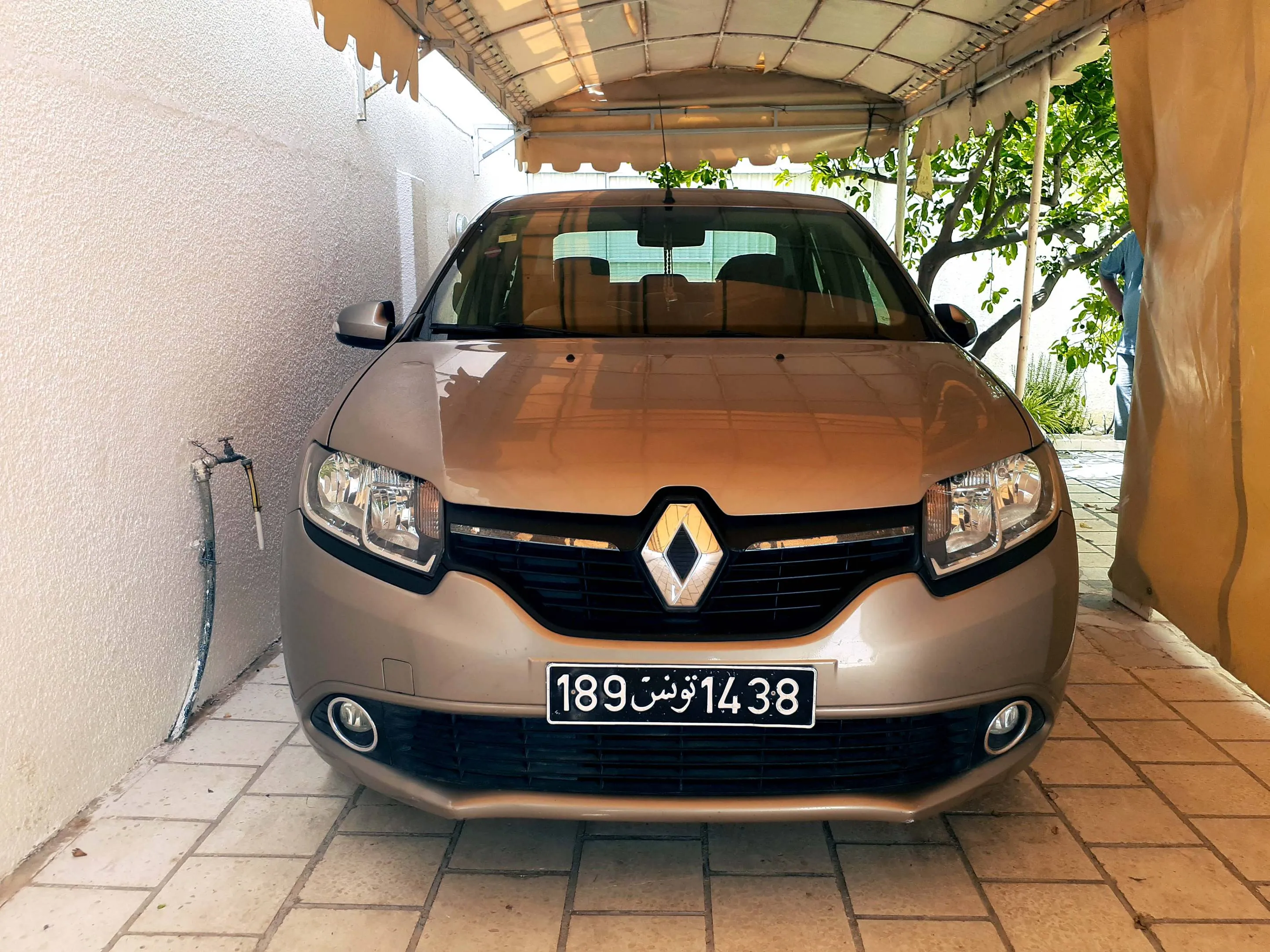 Renault symbol Élégance première main tu 189