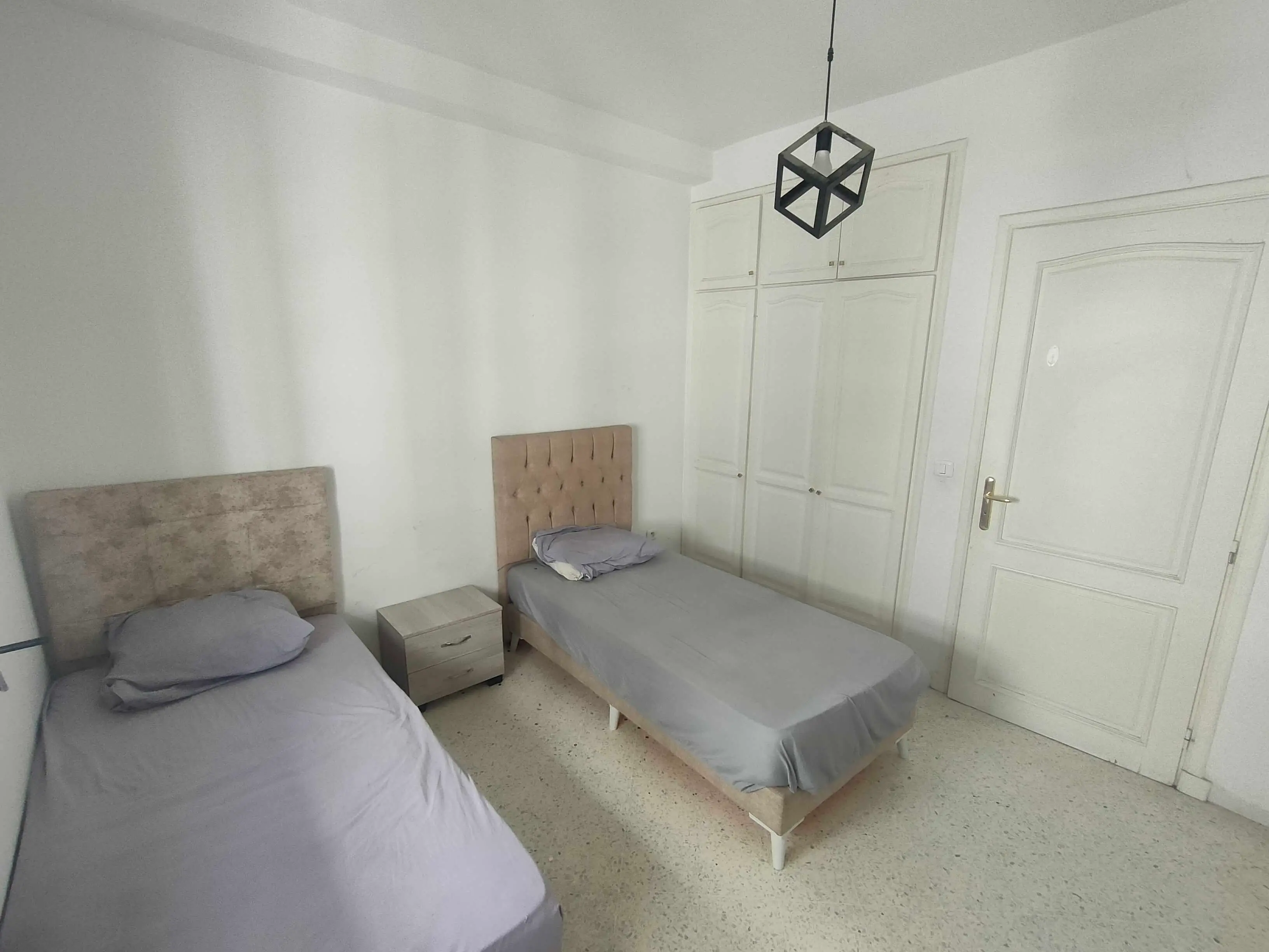 

A vendre appartement S+2

Ain Zaghouan

Wahat