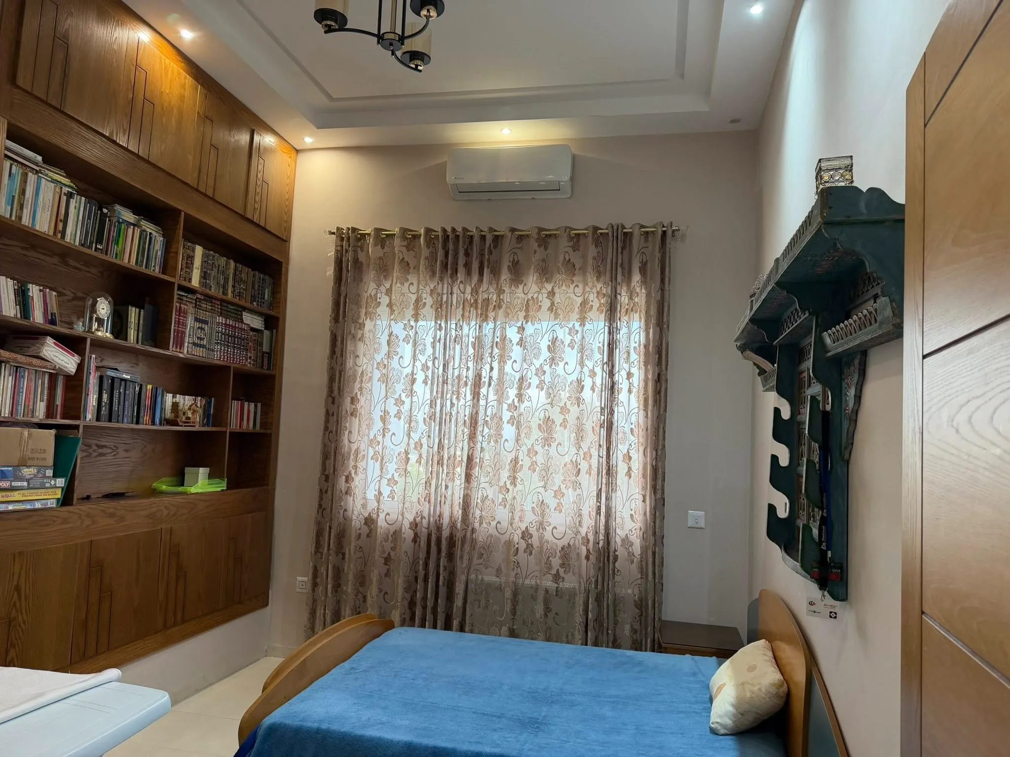  À louer – Villa S+5 très haut standing à Borj Touil, Ariana