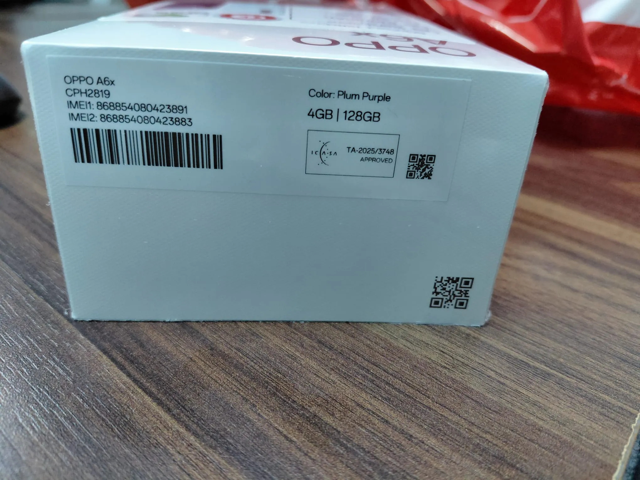 Smartphone OPPO A6x 4Go 128Go - Violet Neuf 