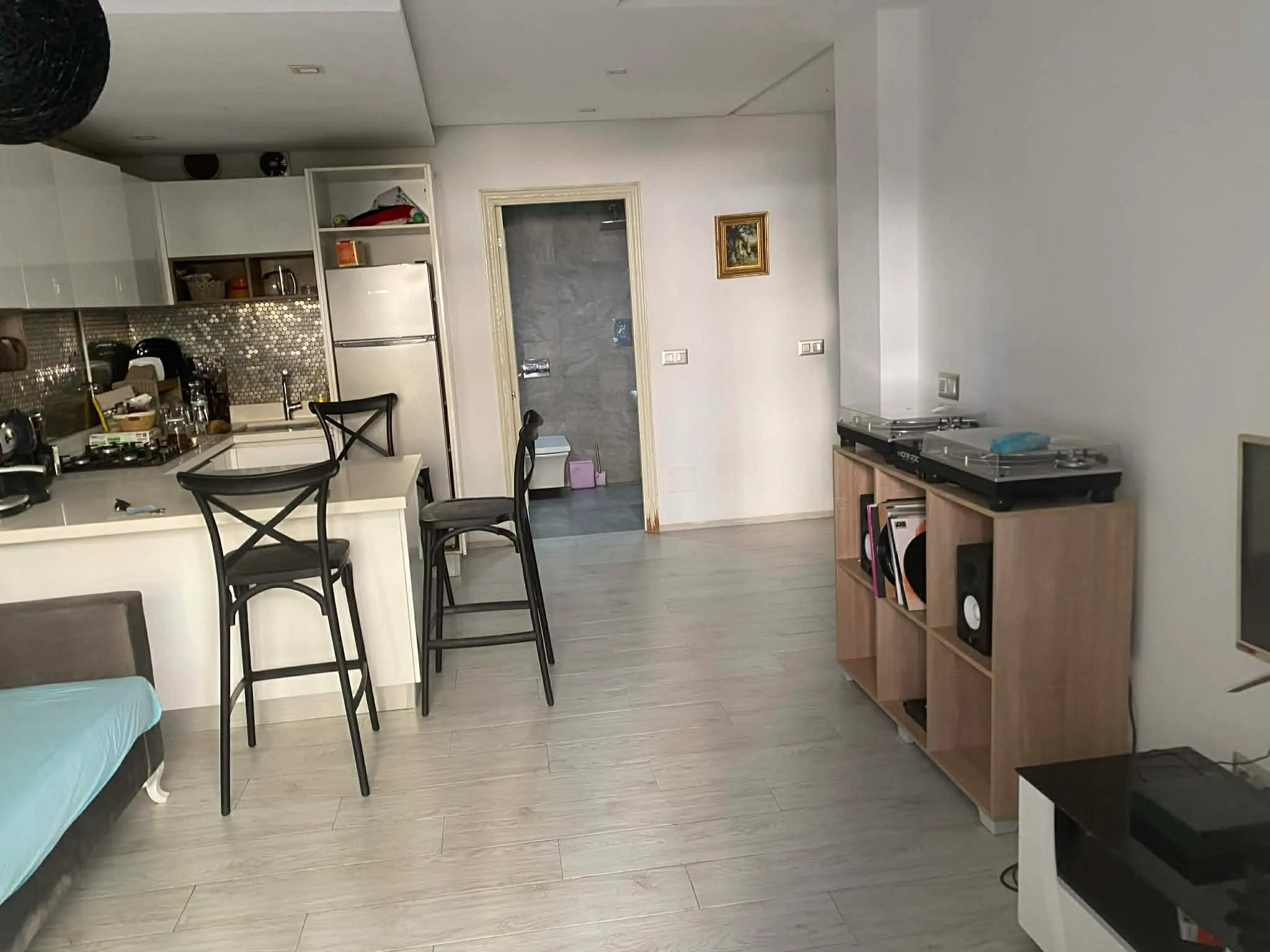 joli appartenet s1 meublée