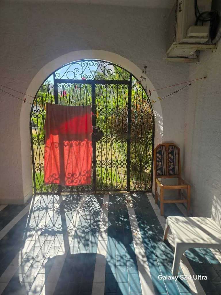 De appartement s3 et s1 pied dans léau marina kantaoui