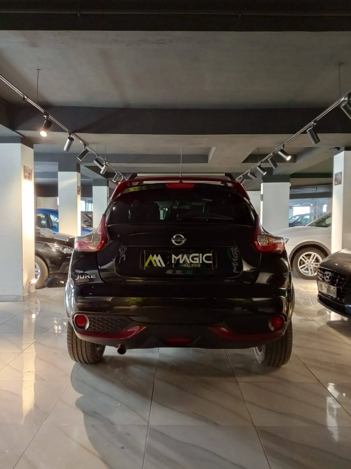 NISSAN JUKE