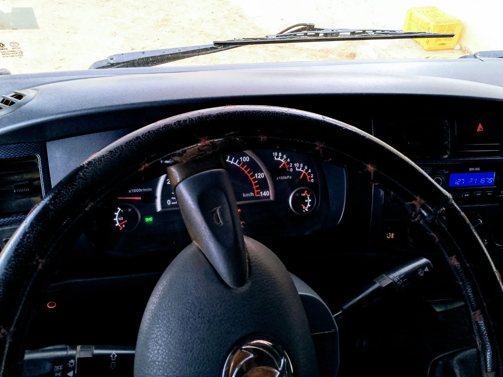 camion Dongfeng poid lourd 125