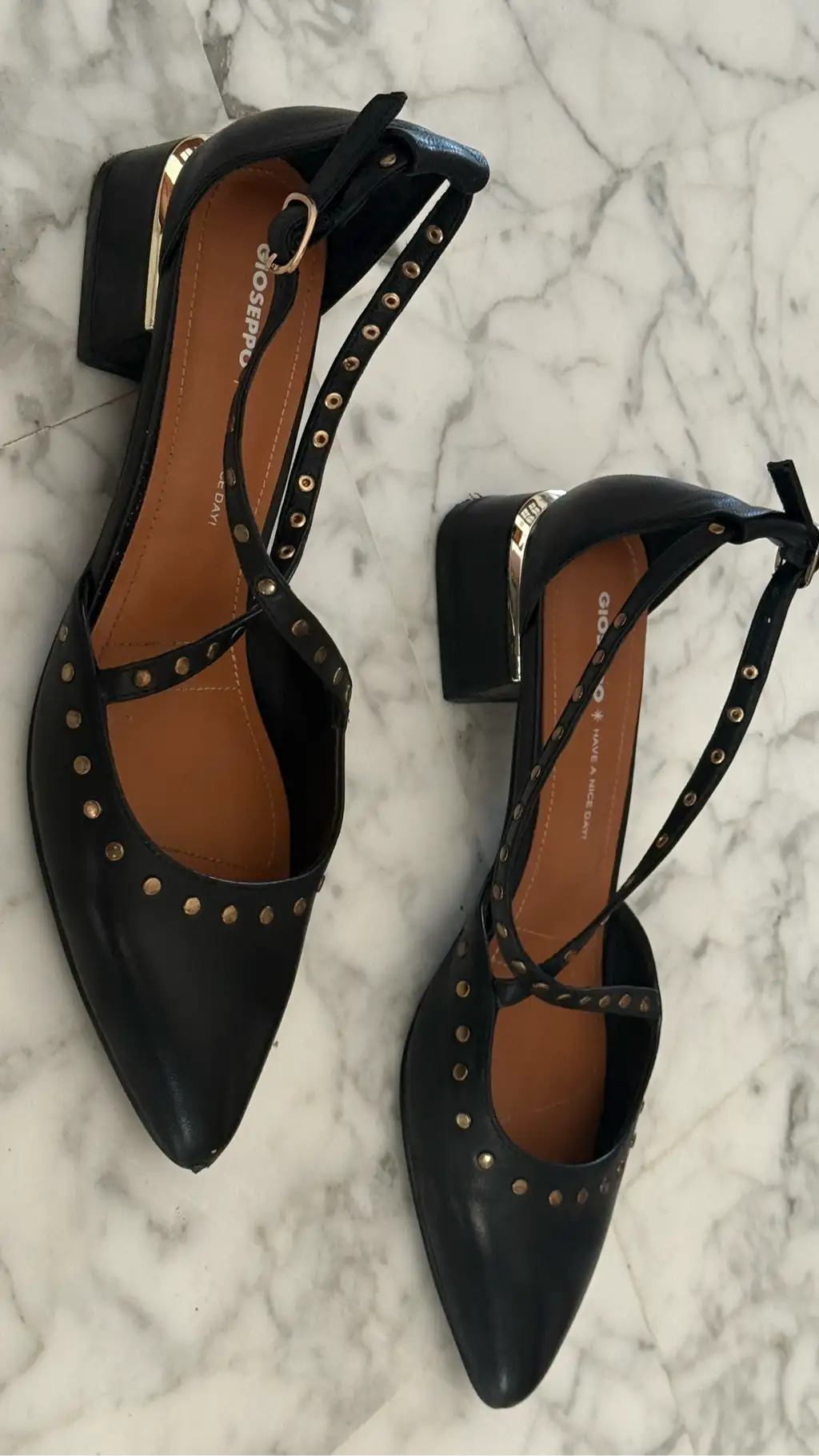 Ballerines noires Gioseppo