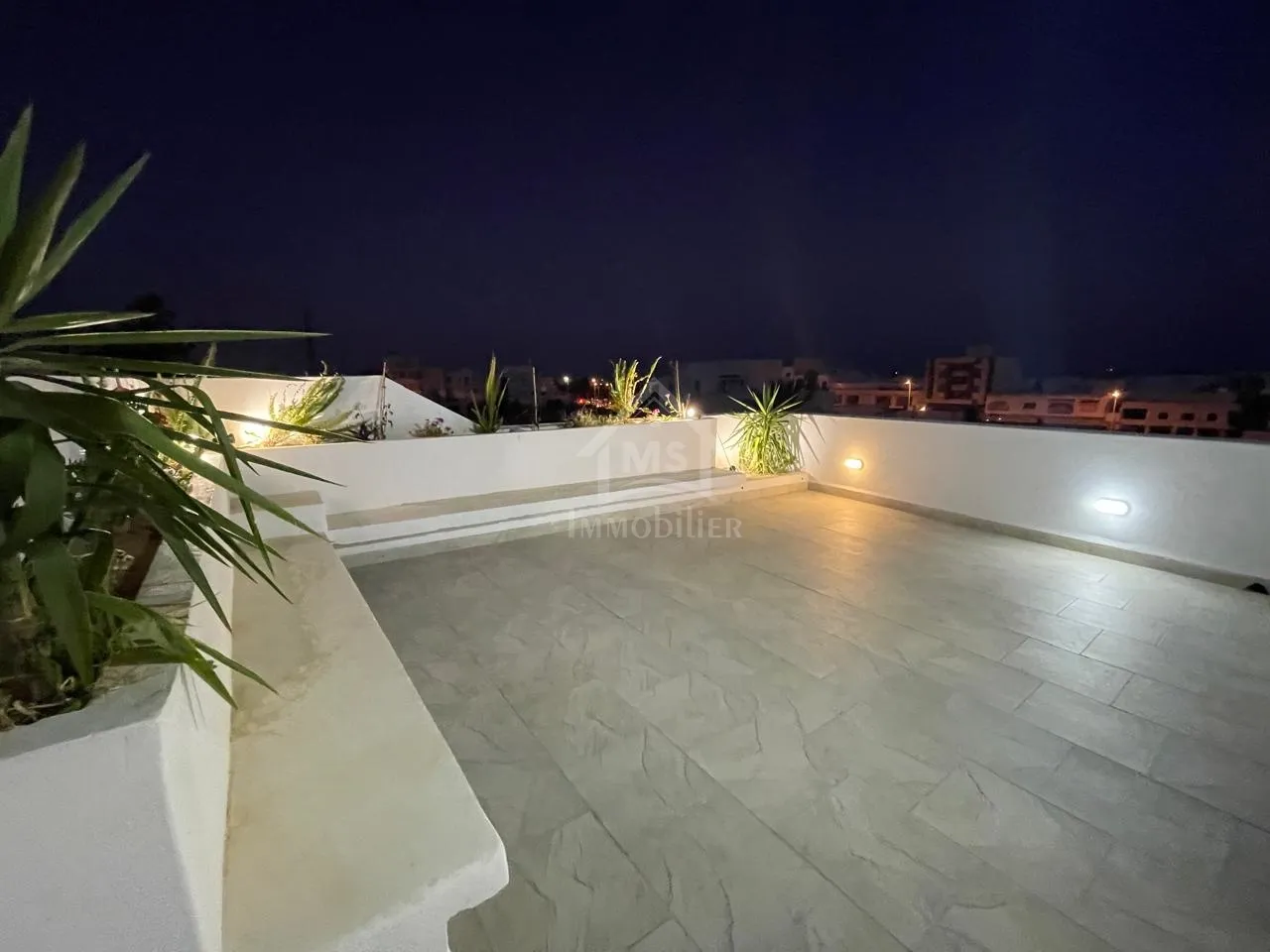 Duplex meublé avec piscine à Hammamet Nord à vendre 51355351