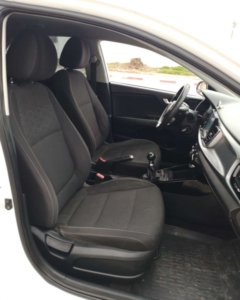 KIA RIO PREMIERE MAIN 