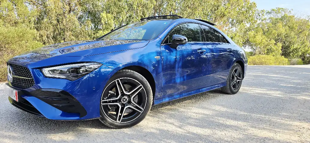 Une belle mercedes cla 250e amg Toi panoramic full importée d’Allemagne fin serie