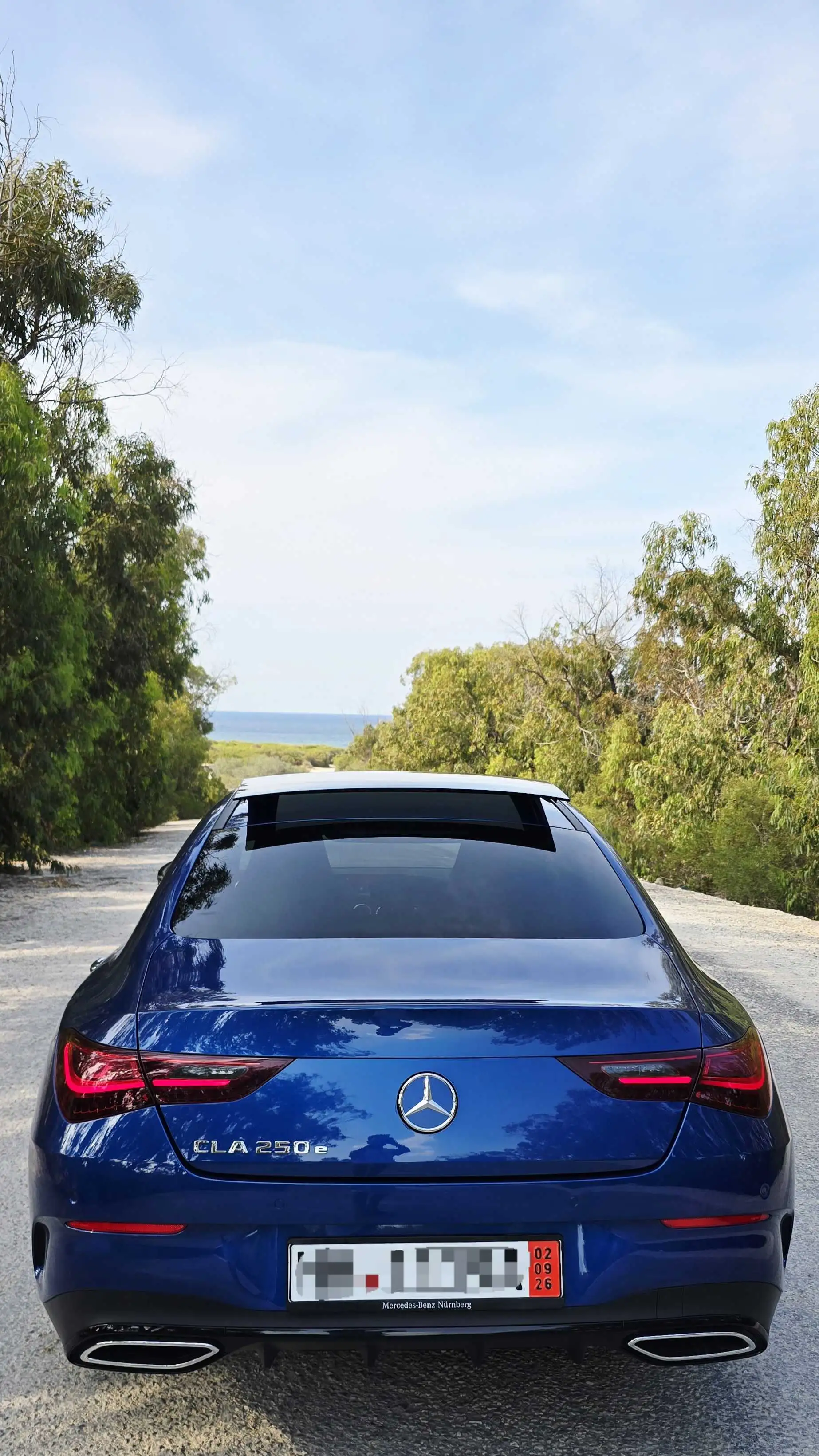 Une belle mercedes cla 250e amg Toi panoramic full importée d’Allemagne fin serie