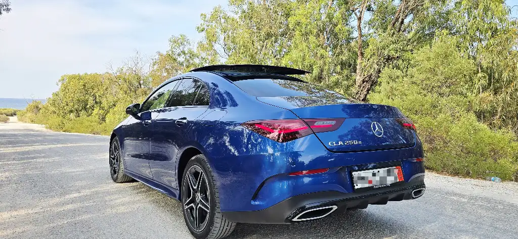 Une belle mercedes cla 250e amg Toi panoramic full importée d’Allemagne fin serie