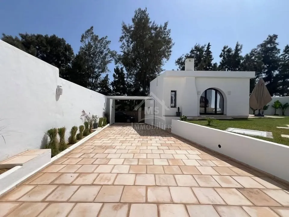 Une villa toute neuve avec piscine à vendre à Hammamet Sud 51355351