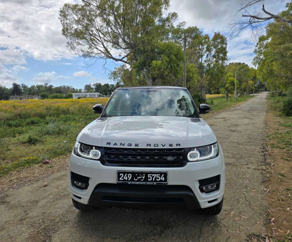 ⛔️ Range Rover Sport Hse diesel 3L 2016
On accepte l échange des voitures 53 100 007
Prix 190.000