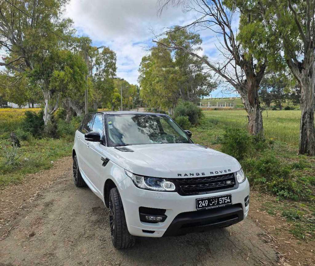 ⛔️ Range Rover Sport Hse diesel 3L 2016
On accepte l échange des voitures 53 100 007
Prix 190.000