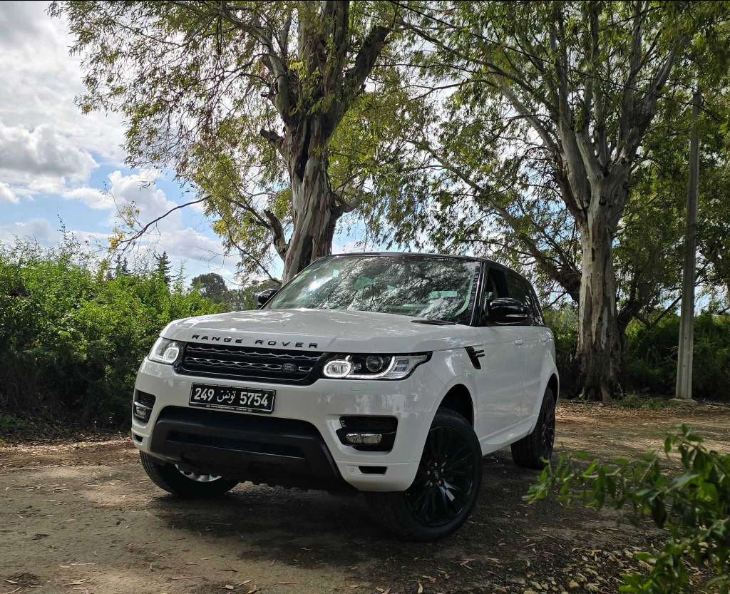 ⛔️ Range Rover Sport Hse diesel 3L 2016
On accepte l échange des voitures 53 100 007
Prix 190.000