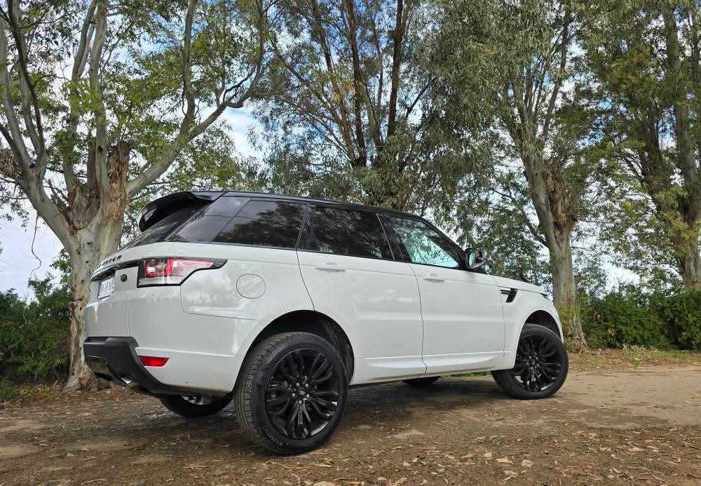 ⛔️ Range Rover Sport Hse diesel 3L 2016
On accepte l échange des voitures 53 100 007
Prix 190.000