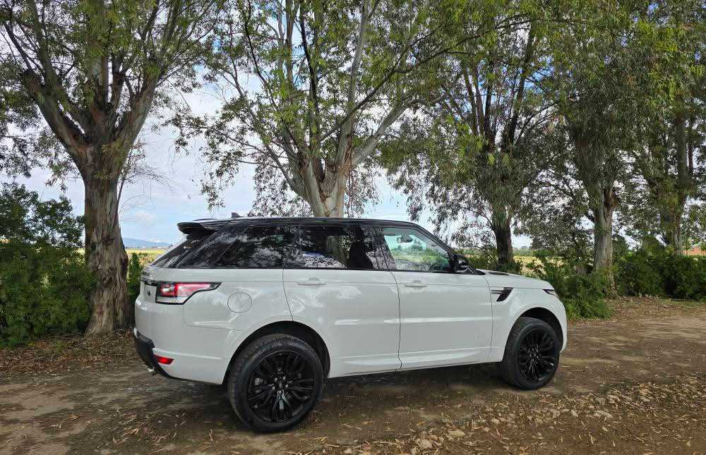 ⛔️ Range Rover Sport Hse diesel 3L 2016
On accepte l échange des voitures 53 100 007
Prix 190.000