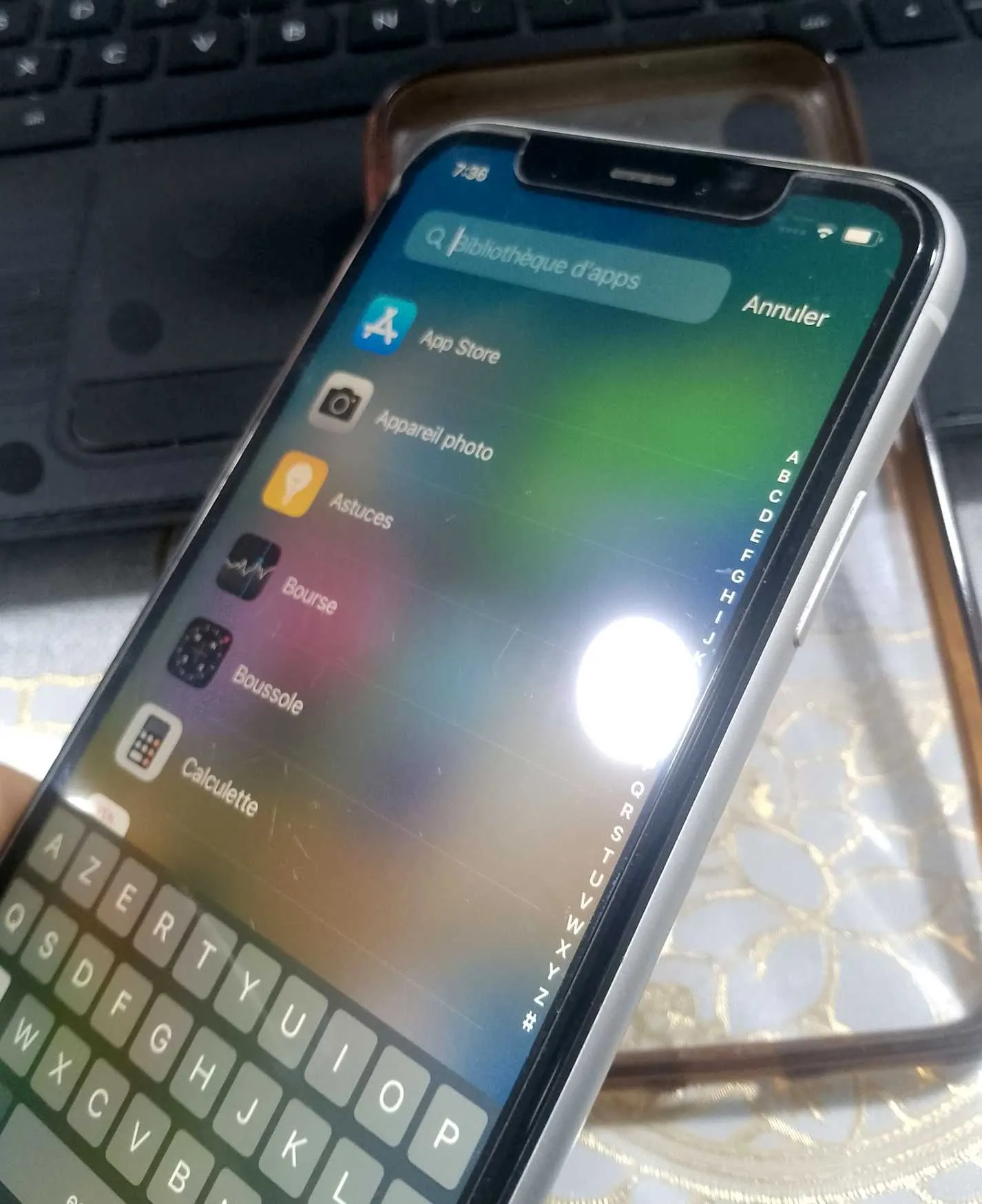 Je vends un iPhone XR acheté en 1ère main importé