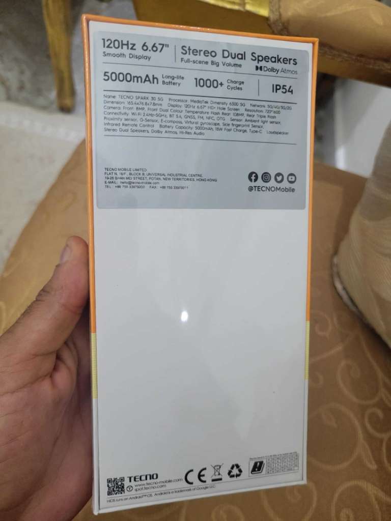 tecno spark 30 neuf  5g 