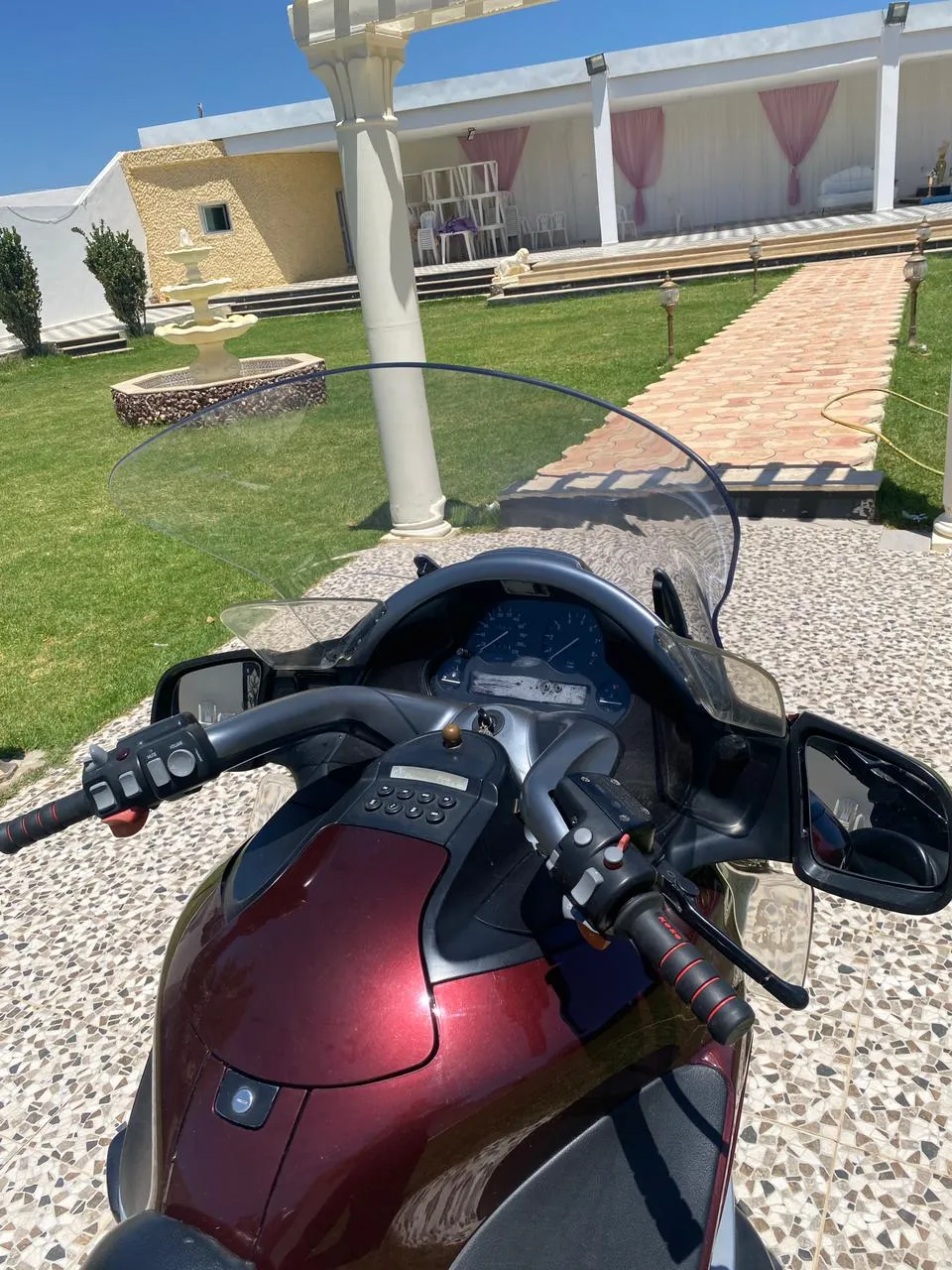 K1200LT Ou échange