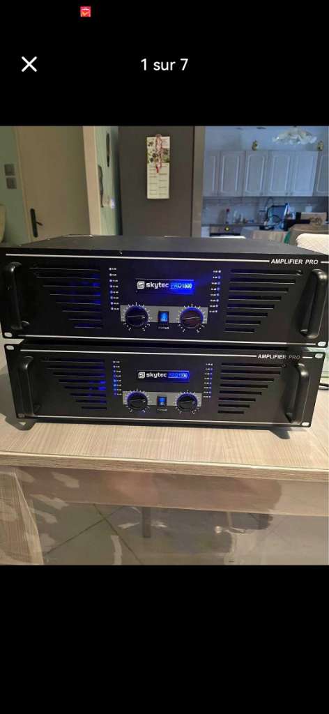 SkyTec SKY-1500B - Amplificateur Professionnel, 3000watts , Ventilateur Silencieux 