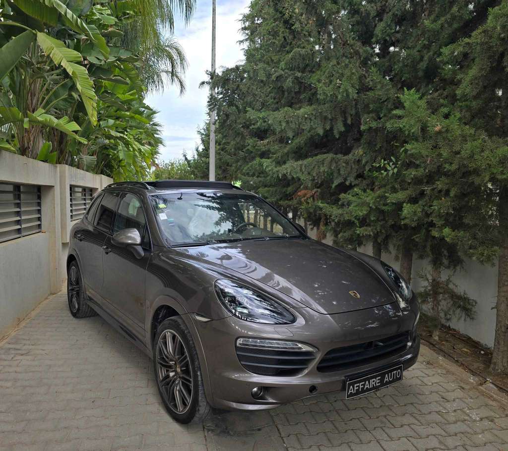🚘  PORSCHE CAYENNE GTS2012 V8 ESSENCE🚘
          🔁 on accepte l échange des voitures
                
