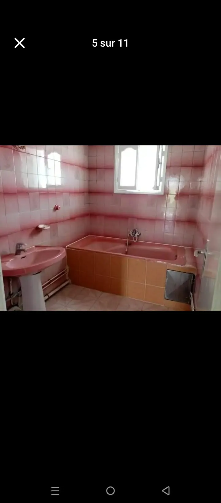 un étage d'une villa s+3 au 1er étage a louer a Ksar Said 3 derrière kiosque Shell et prés de mosquée