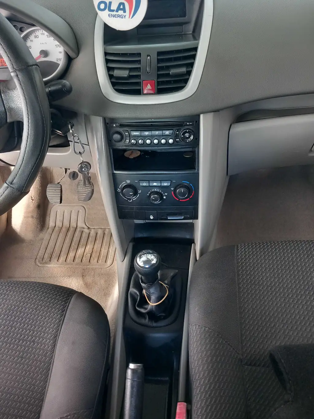 PEUGEOT 207