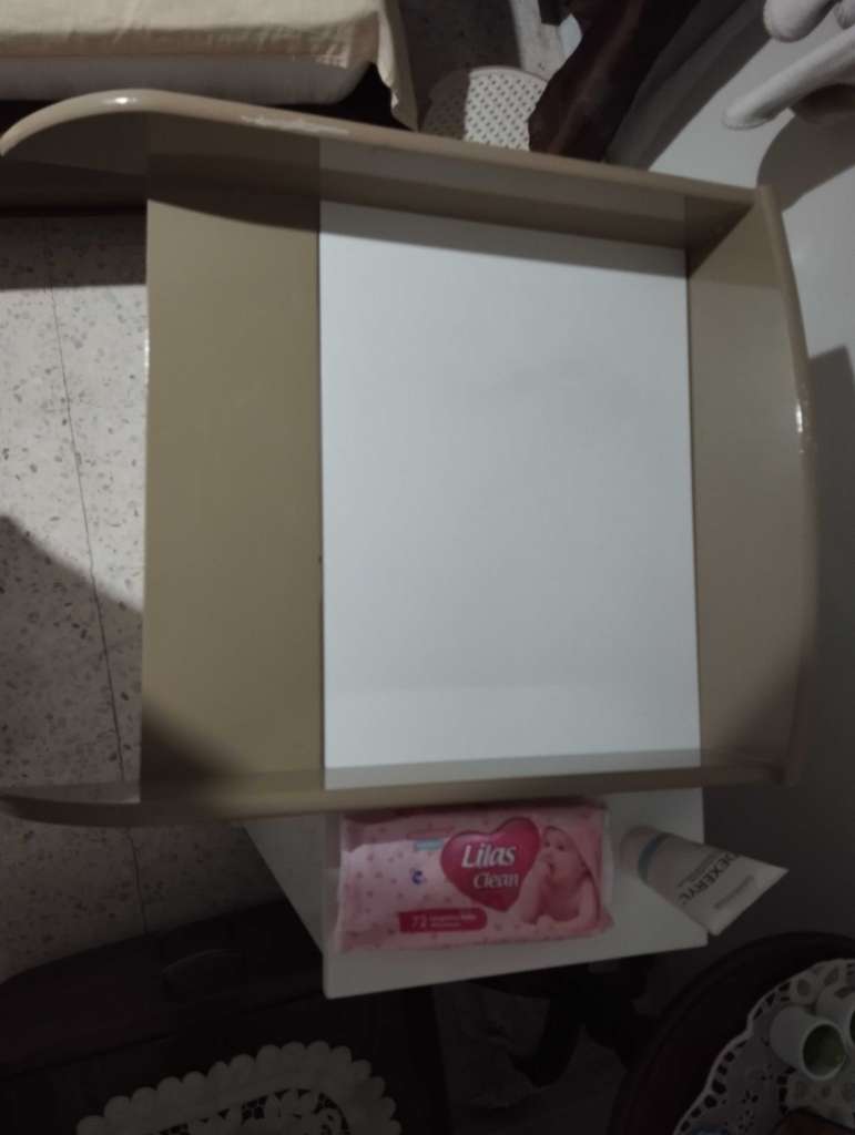 Table de change pour bébé