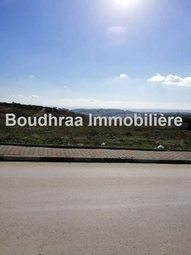 A vendre terrain 334 m2 a ennasr ( tunis )