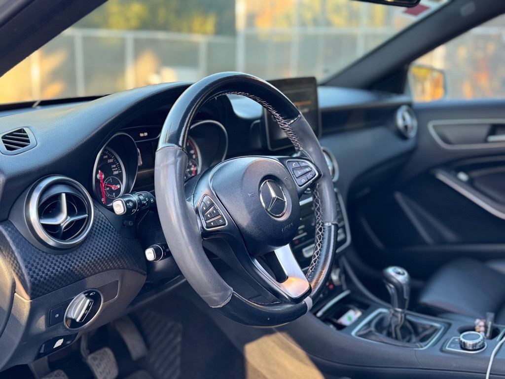 Mercedes Class-A Pack Urban