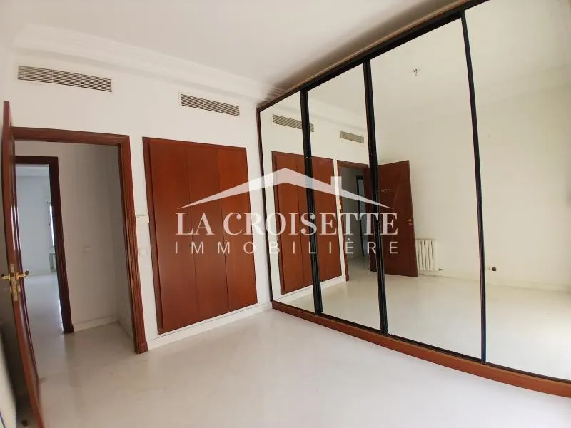 Appartement s3 vue sur lac au Lac1 ZAL1802
