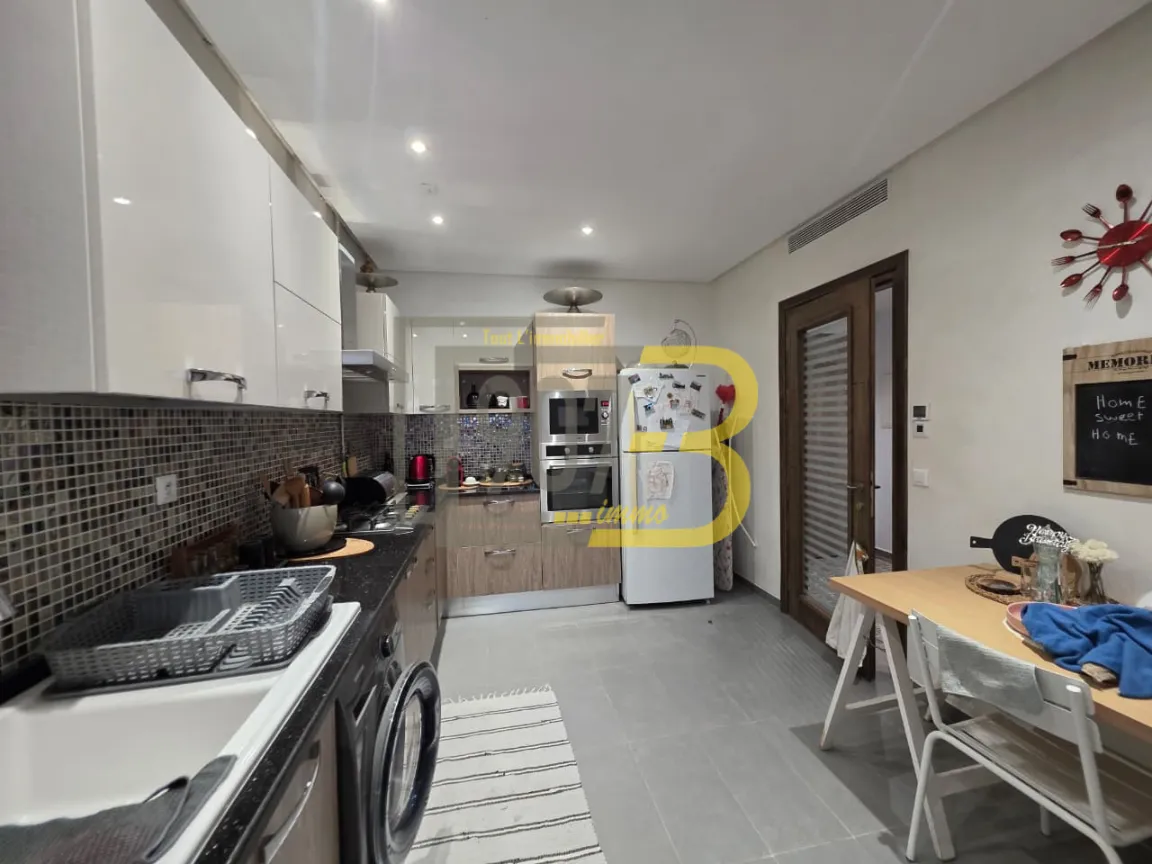  À louer En Exclusivité Appartement S+2 vide à Ennaser 2.